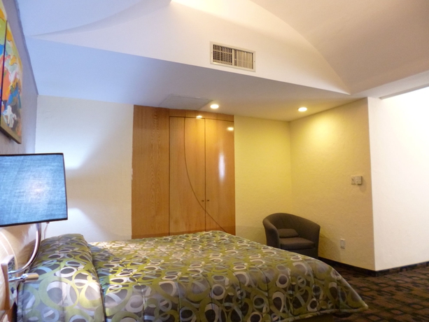 Imagen de la habitación del Hotel Mandarin Carton. Foto 8