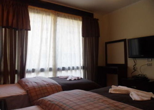 Imagen de la habitación del Hotel Mandarin. Foto 7