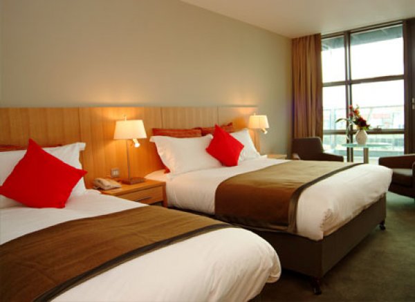 Imagen de la habitación del Hotel Mandarin. Foto 8