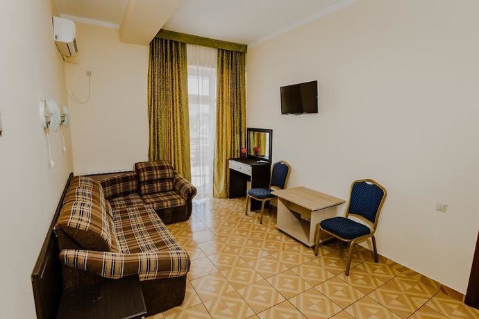 Imagen de la habitación del Hotel Mandarin. Foto 12