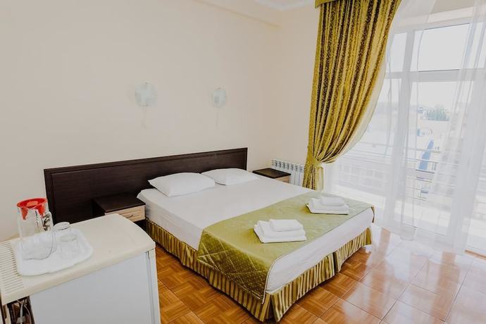 Imagen de la habitación del Hotel Mandarin. Foto 13