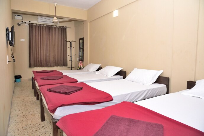 Imagen de los interiores del Hotel Mandarin, Goa. Foto 27