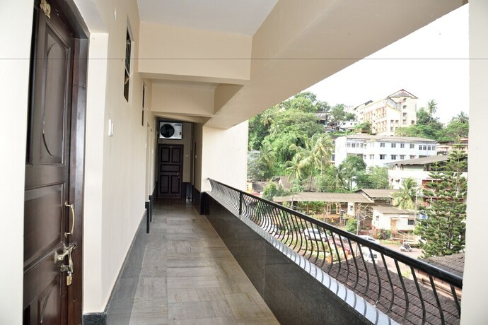 Imagen de los exteriores del Hotel Mandarin, Goa. Foto 25
