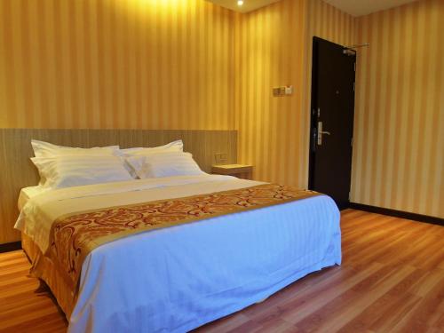 Imagen de la habitación del Hotel Mandarin Kota Kinabalu. Foto 10