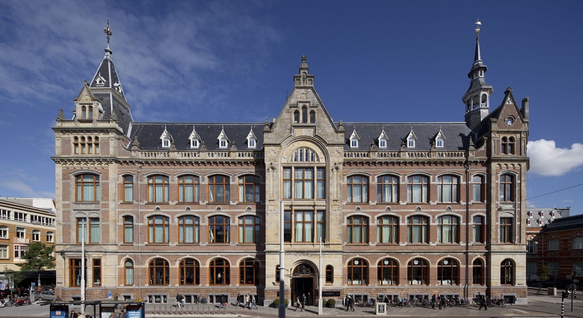 Imagen de los exteriores del Hotel Mandarin Oriental Conservatorium, Amsterdam. Foto 10