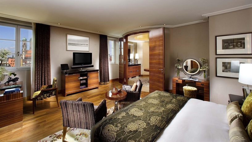 Imagen de la habitación del Hotel Mandarin Oriental, Munich. Foto 2