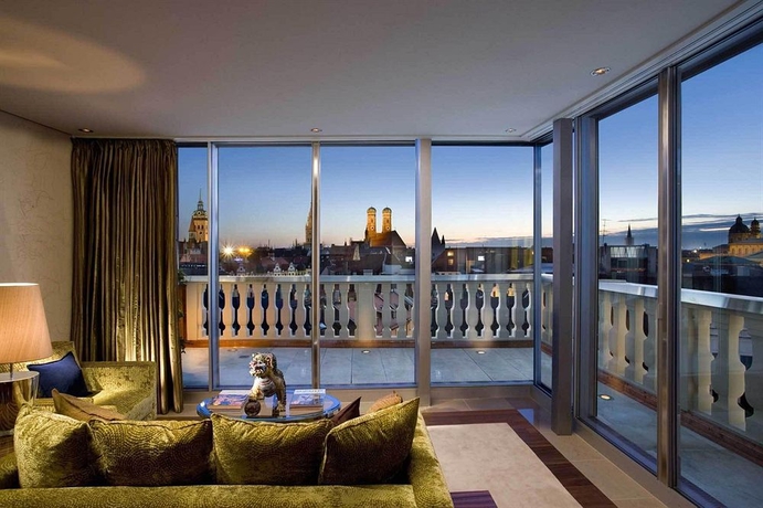 Imagen de los interiores del Hotel Mandarin Oriental, Munich. Foto 7