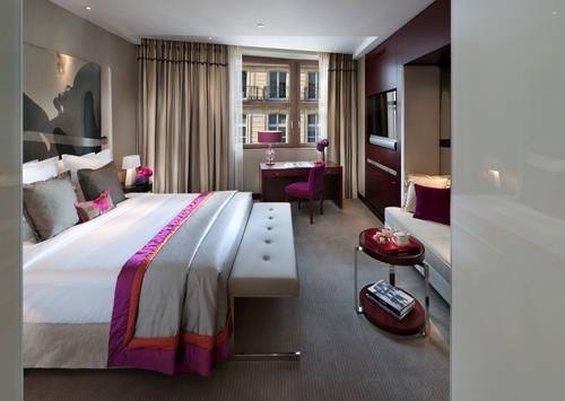 Imagen de la habitación del Hotel Mandarin Oriental Paris. Foto 13