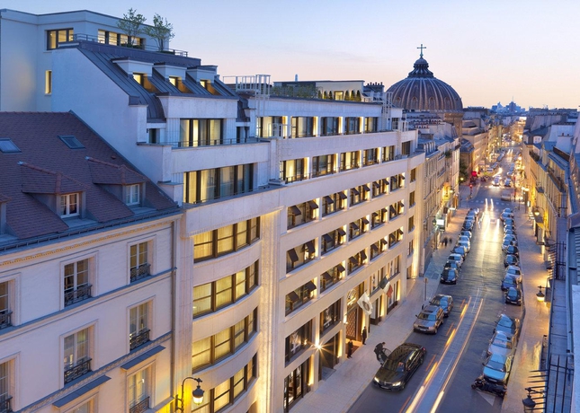 Imagen de los exteriores del Hotel Mandarin Oriental Paris. Foto 15