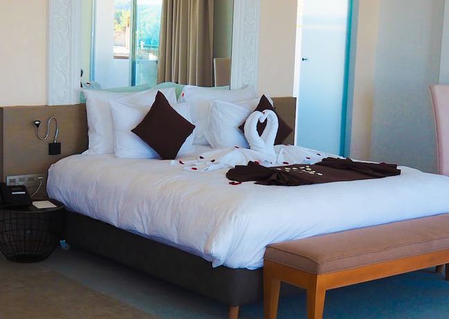 Imagen de la habitación del Hotel Mandarin Palace. Foto 6