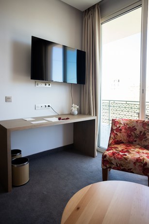 Imagen de la habitación del Hotel Mandarin Palace. Foto 13