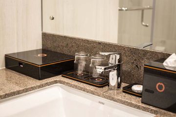 Imagen de la habitación del Hotel Mandarina Colombo. Foto 3