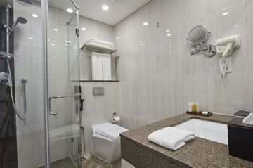 Imagen de la habitación del Hotel Mandarina Colombo. Foto 4