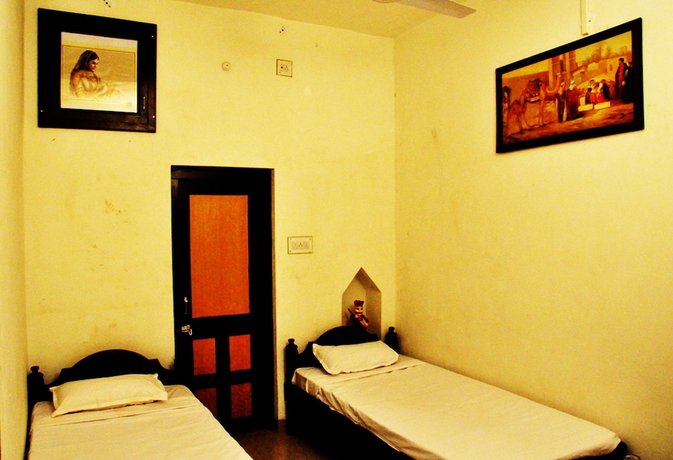 Imagen de la habitación del Hotel Mandawa Palace. Foto 10