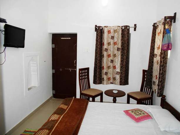 Imagen de la habitación del Hotel Mandawa Palace. Foto 19
