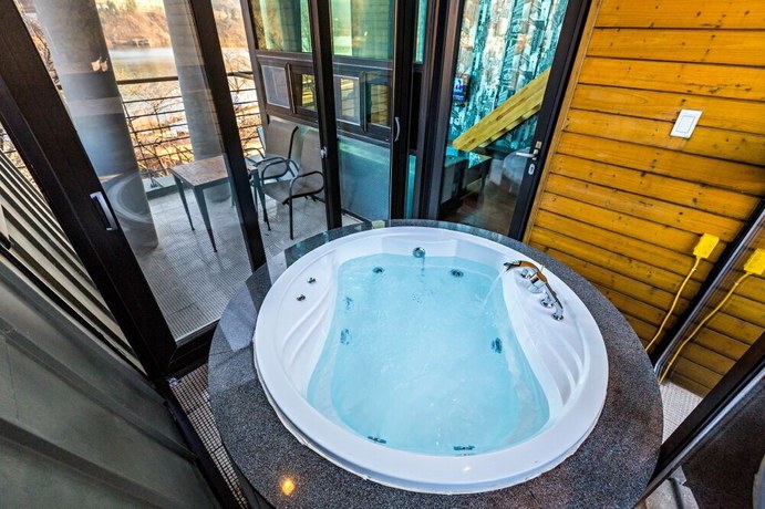 Imagen de la habitación del Hotel Mandm Pension. Foto 6