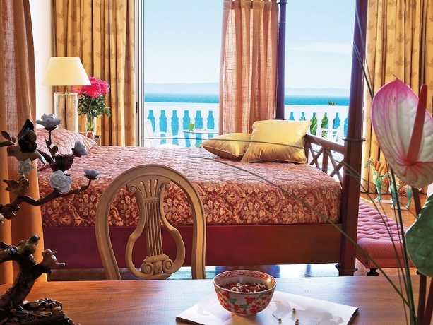 Imagen de la habitación del Hotel Mandola Rosa at Riviera Olympia, A Grecotel Resort to Live. Foto 2