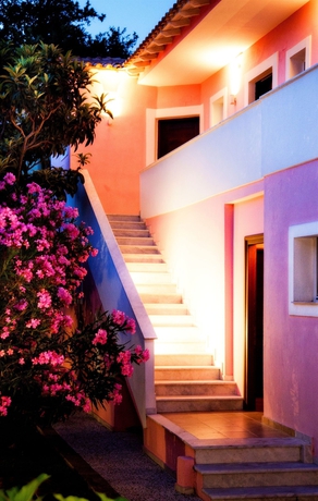 Imagen de los exteriores del Hotel Mandraki Village Boutique. Foto 9