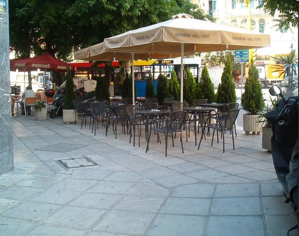 Imagen de los exteriores del Hotel Mandrino. Foto 12