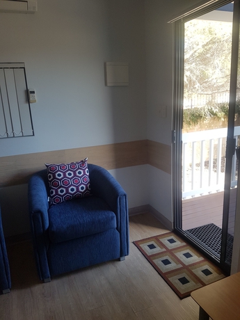 Imagen de los interiores del Hotel Mandurah Ocean Marina Chalets. Foto 18