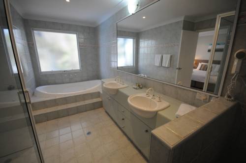 Imagen de la habitación del Hotel Mandurah Quay Resort. Foto 2