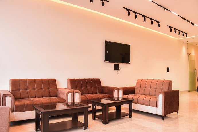 Imagen de los interiores del Hotel Mandu\'s Green Valley Resort. Foto 14