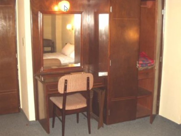Imagen de la habitación del Hotel Manduvira Plaza. Foto 4