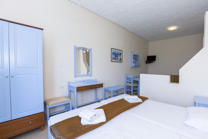 Imagen de la habitación del Hotel Mandy Suites. Foto 14