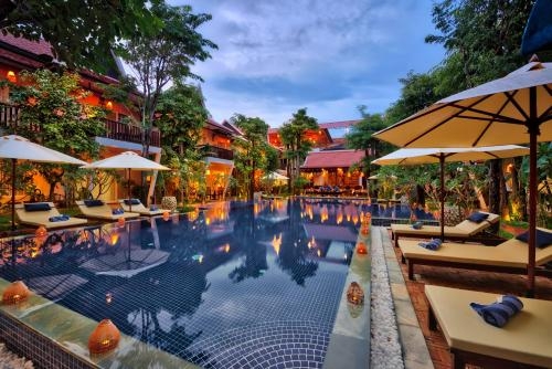 Imagen general del Hotel Mane Village Suites. Foto 2