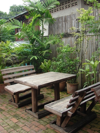 Imagen del bar/restaurante del Hotel Manee At Cool Mueang. Foto 4