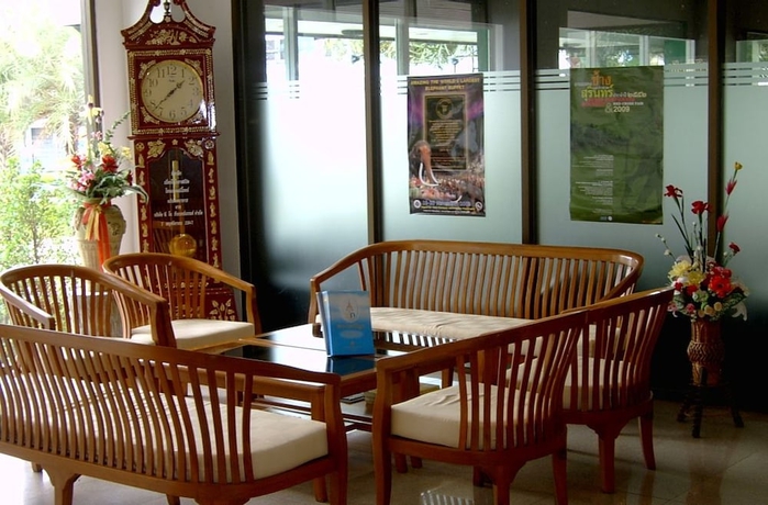 Imagen de los interiores del Hotel Maneerote Surin. Foto 16