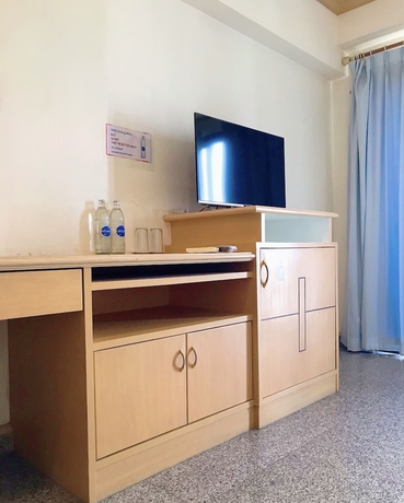 Imagen de la habitación del Hotel Maneerote Surin. Foto 11