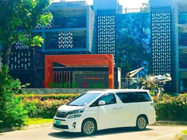 Imagen de los interiores del Hotel Maneetel Krabi Beachfront. Foto 9