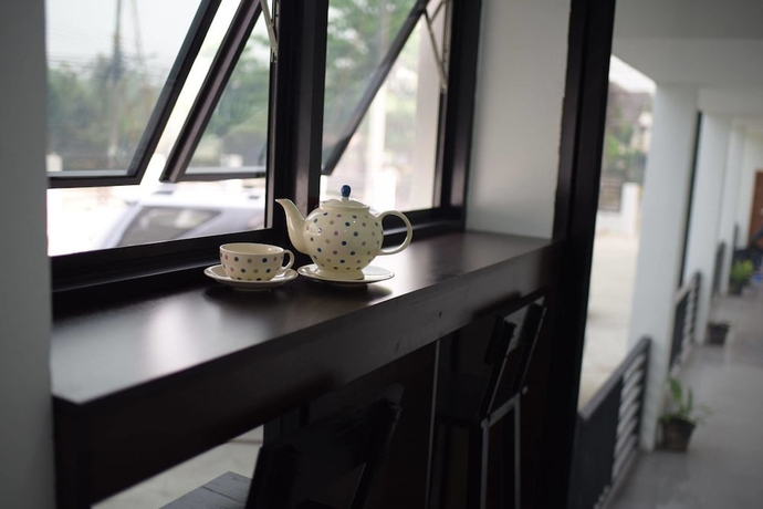 Imagen de los interiores del Hotel Maneetham Residence. Foto 17