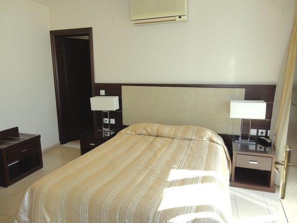 Imagen de la habitación del Hotel Manessi City. Foto 14