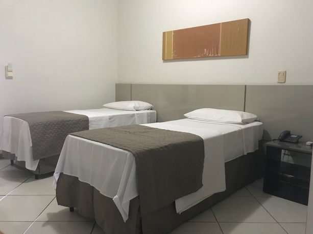 Imagen de la habitación del Hotel Manferrari. Foto 7