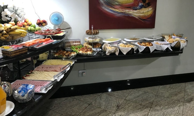 Imagen de los interiores del Hotel Manferrari. Foto 18
