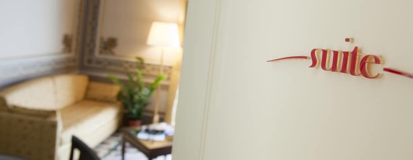 Imagen de la habitación del Hotel Manganelli Palace. Foto 10