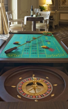 Imagen de los interiores del Hotel Manganelli Palace. Foto 19