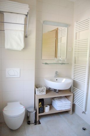 Imagen de la habitación del Hotel Mangart. Foto 15