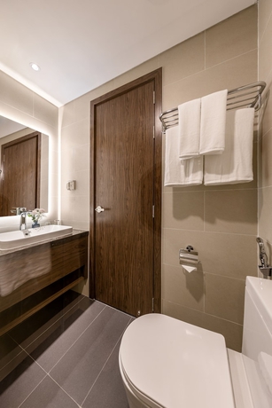 Imagen de la habitación del Hotel Mangata Beachfront. Foto 9