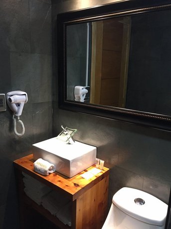 Imagen de la habitación del Hotel Mangata. Foto 9