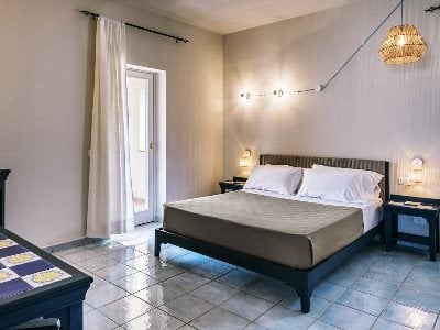 Imagen de la habitación del Hotel Mangia's Favignana Resort. Foto 5