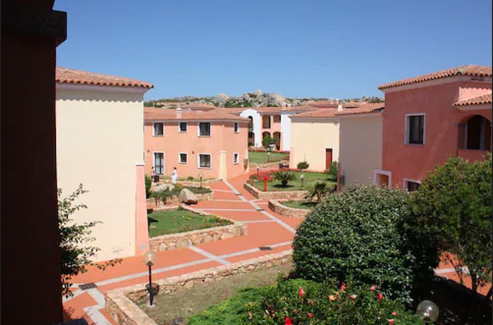 Imagen general del Hotel Mangia's Santa Teresa Resort. Foto 2