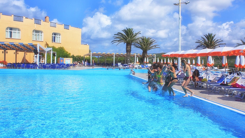 Imagen general del Hotel Mangia's Sardinia Resort. Foto 2