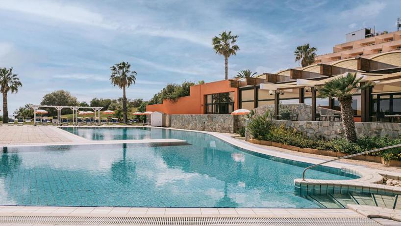 Imagen general del Hotel Mangia's Torre del Barone Resort. Foto 11