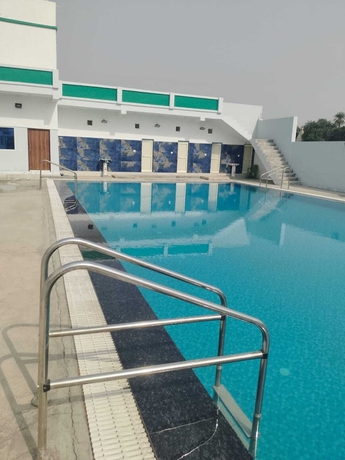 Imagen general del Hotel Manglam Farm and Resort Greater Noida. Foto 7