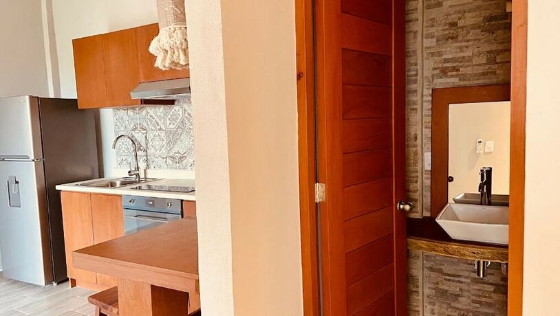 Imagen de la habitación del Hotel Manglar Suites. Foto 15