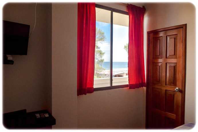 Imagen de la habitación del Hotel Manglaralto. Foto 8