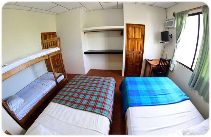 Imagen de la habitación del Hotel Manglaralto. Foto 9